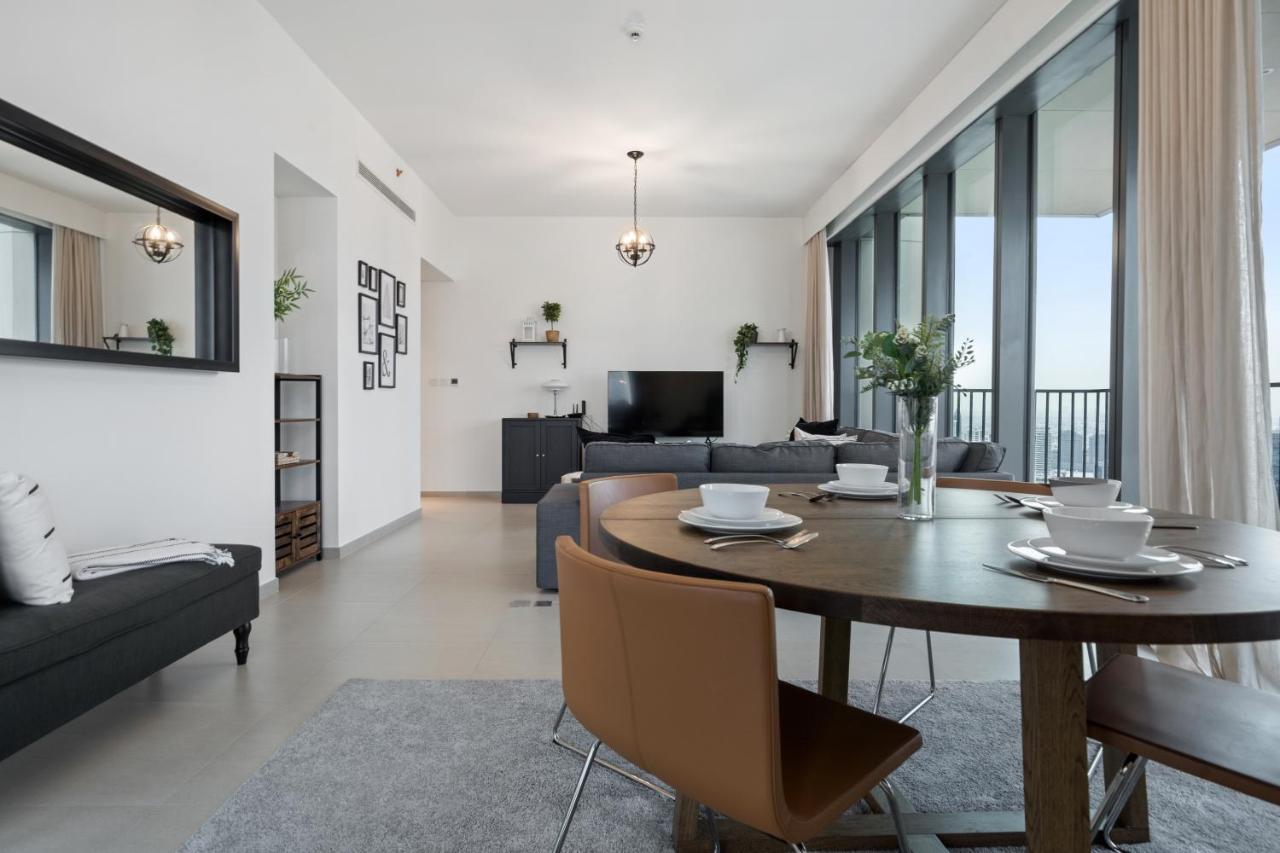Breathtaking City Views From Dt Apt With Terrace ดูไบ ภายนอก รูปภาพ